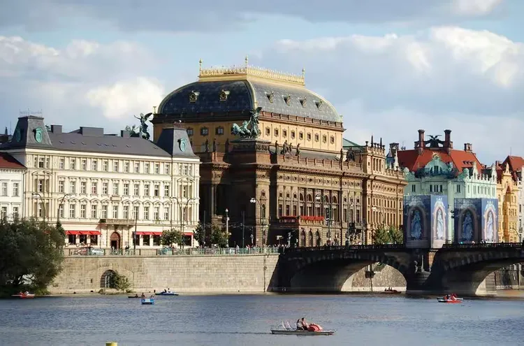 振奋人心:捷克选手闪耀殿堂的简单介绍