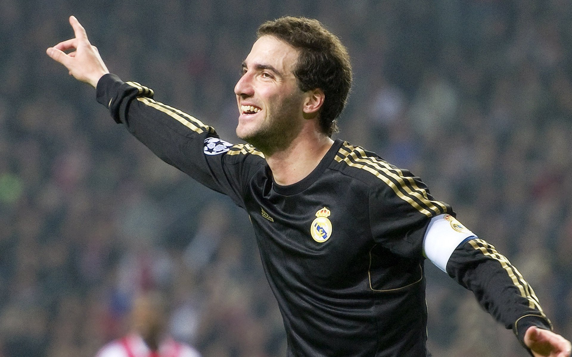 北欧寒夜中的亚平宁火焰,托尼爆发,AC米兰最后时刻绝杀瑞典劲旅