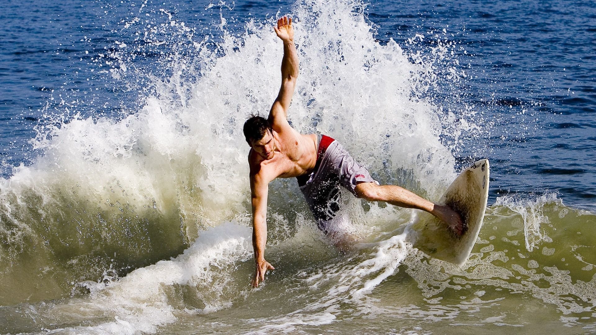 意甲焦点战之夜，赖斯舞台越大越强